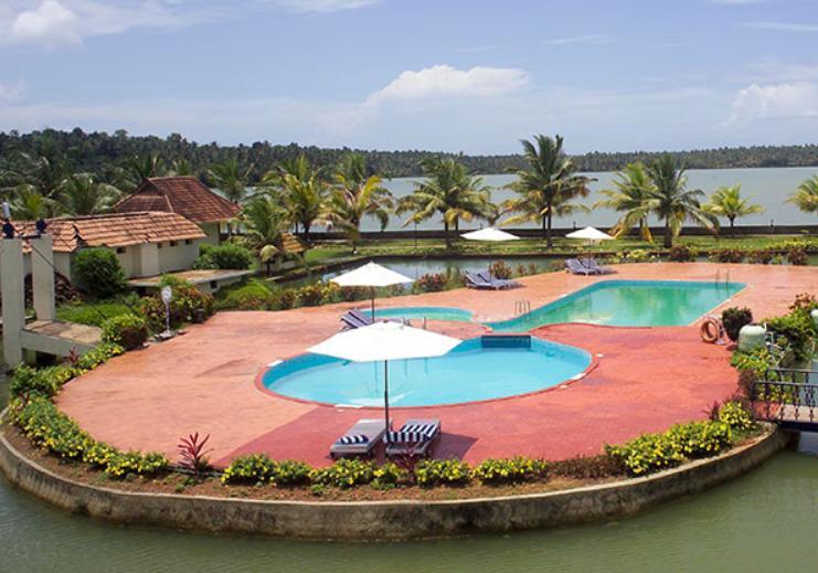 Aquasserenne Kollam Ngoại thất bức ảnh